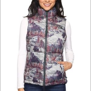 North Face Nuptse 2 Vest Yosemite Women’s Sz M